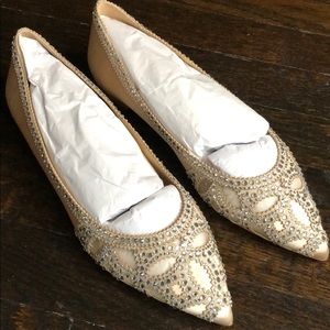 Badgley Mischka Gigi Flats in nude satin size 7
